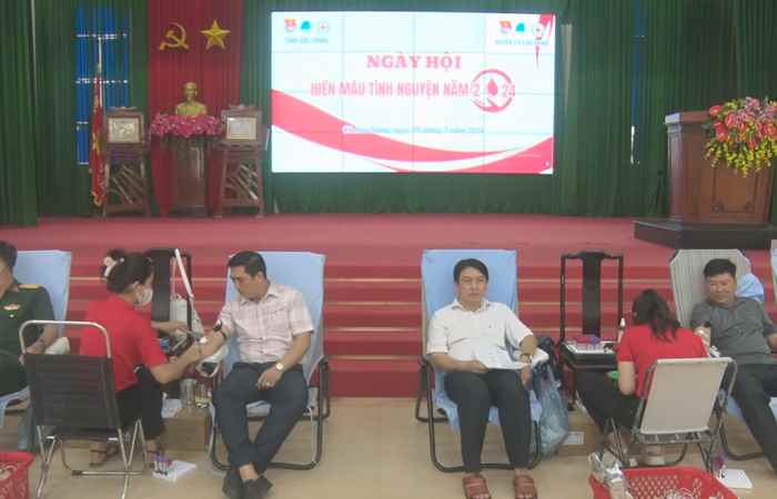 Cù Lao Dung: Hiến máu tình nguyện đợt 1 năm 2024
